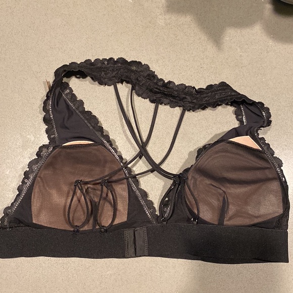 Bralette - Picture 2 of 5